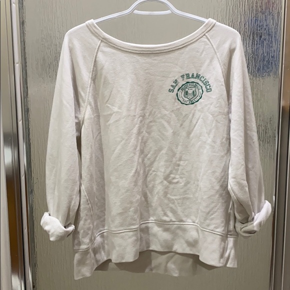 gap crewneck - Picture 3 of 4